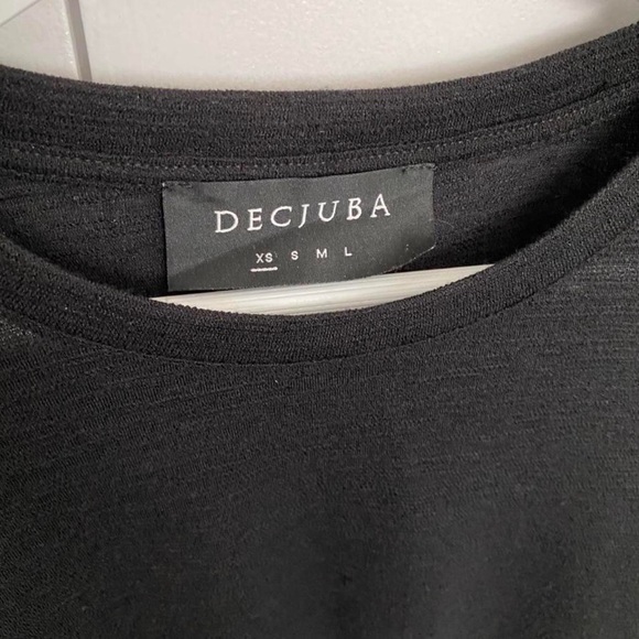 Decjuba 3/4 sleeve top - Picture 2 of 2